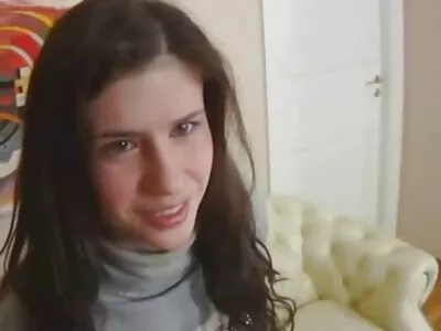 Moszkvai magyarul beszélő szex Egyetemi Kollégiumi Szexszalag