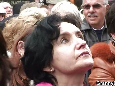 Amatőr milf kakas szex filmet kérek kellemes neki szőrös rés