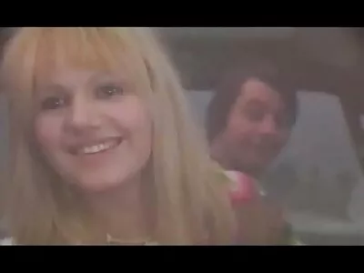 Tini vörös hajú ingyenes sexvideok szar egy nagy kakas