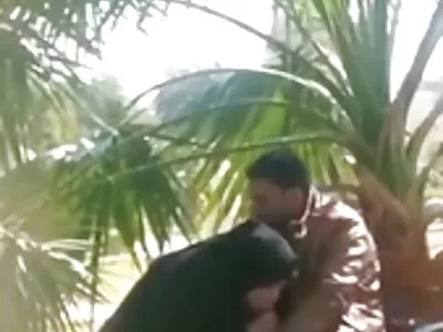 Tini, megereszkedett cicik mélyreható ingyenes xxx videok