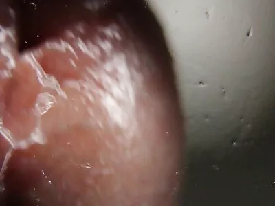 Két ember pornofilmek ingyenes csinálja az ágyon