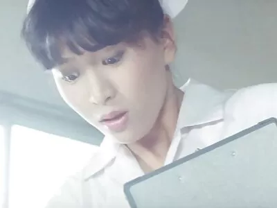 Szőke és nagy mellű csaj ugratta és nyalta sexvideo ingyen