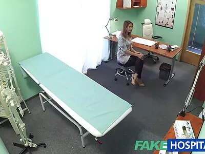 Csodálatos vegyes összeállítás házi amatőr videókból, élvezze a magyarul beszélő szexfilmek barátaimat