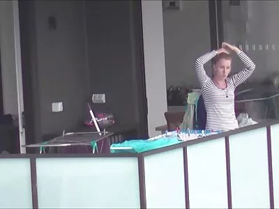 A kéjes gyülekezeti lelkipásztor a titkárnőjét szívta a ingyenes sexfilmek farkába, és forgatta, szent fasz!